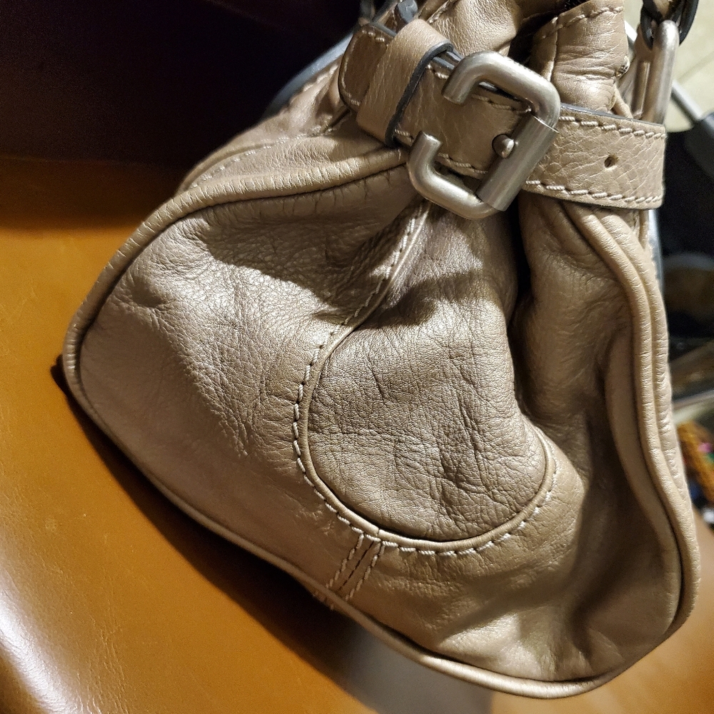 Chloe Paddington Satchel - Picture 14 of 16